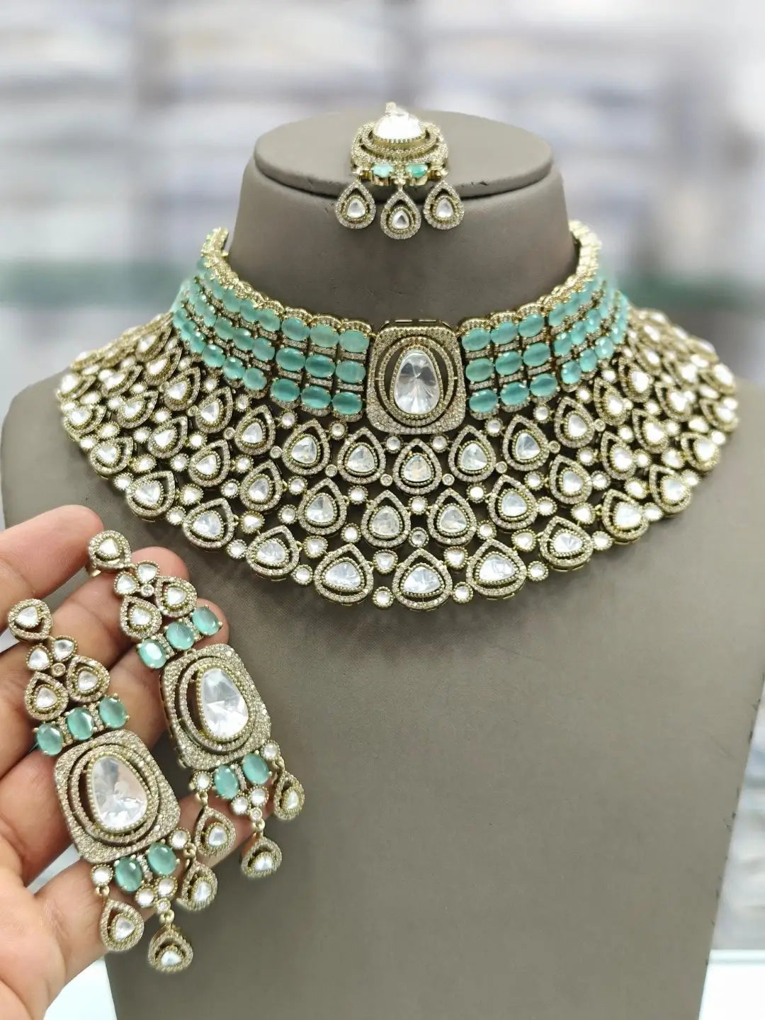 Ishhaara Light Blue Gold Plated Green Onyx And Pearl Necklace Set