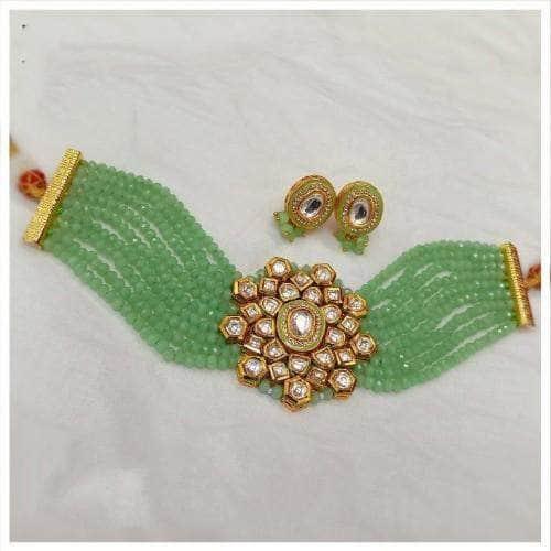 Ishhaara Round Kundan Patch Choker And Earring Set