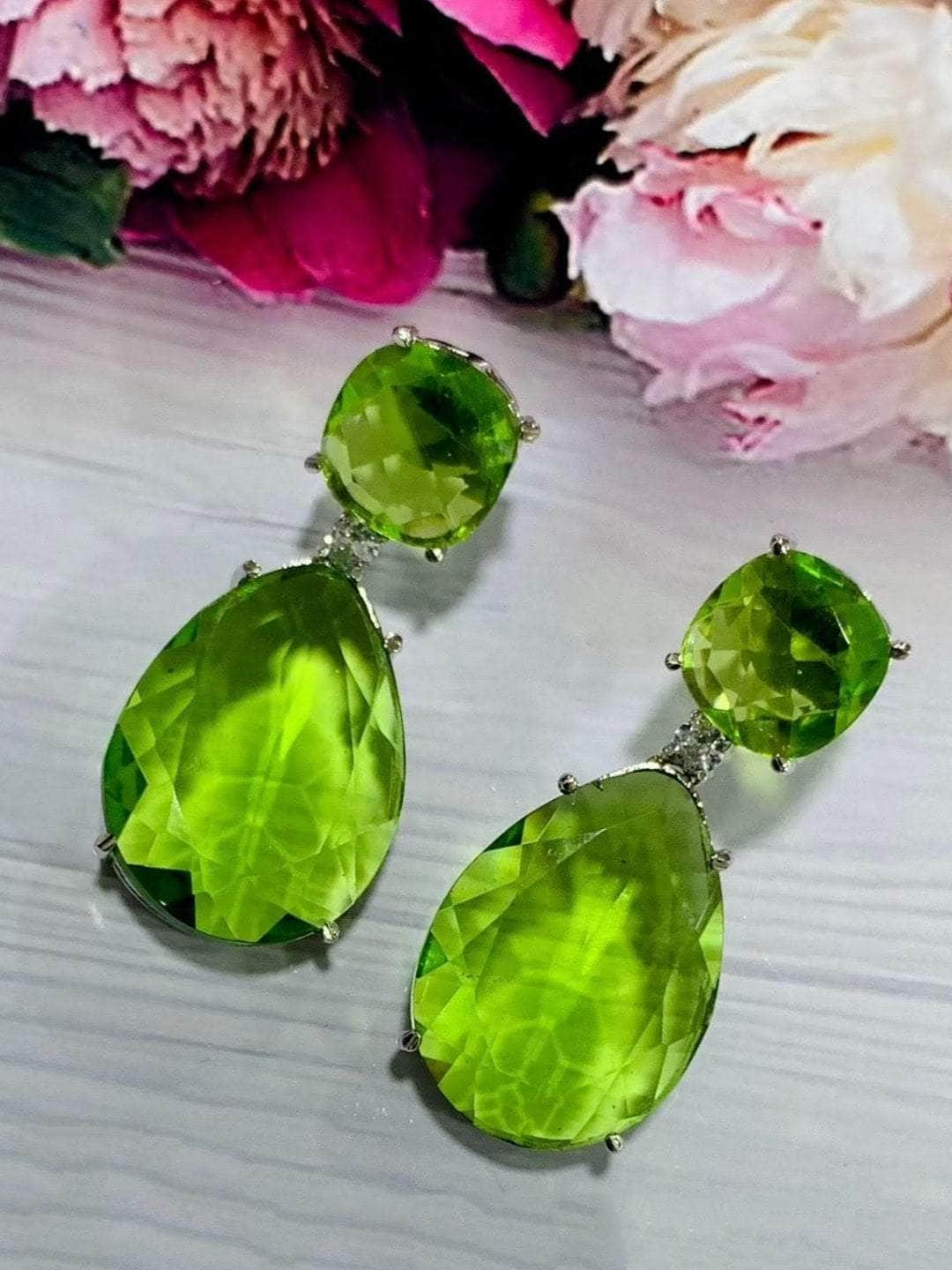 Ishhaara Light Green Classic Crystal Earring