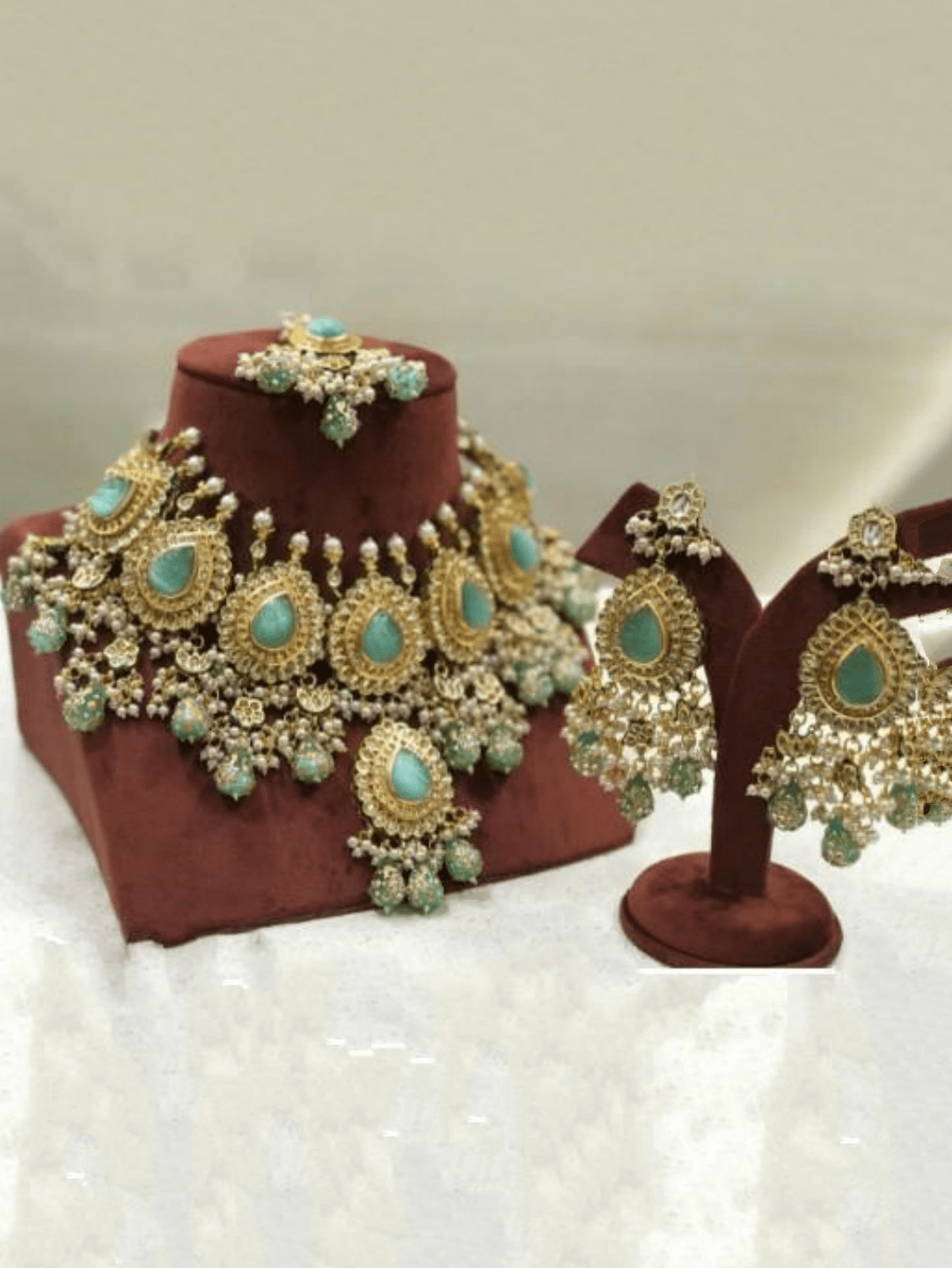 Ishhaara Light Green Drop Stone Kundan Outline Bridal Necklace Set