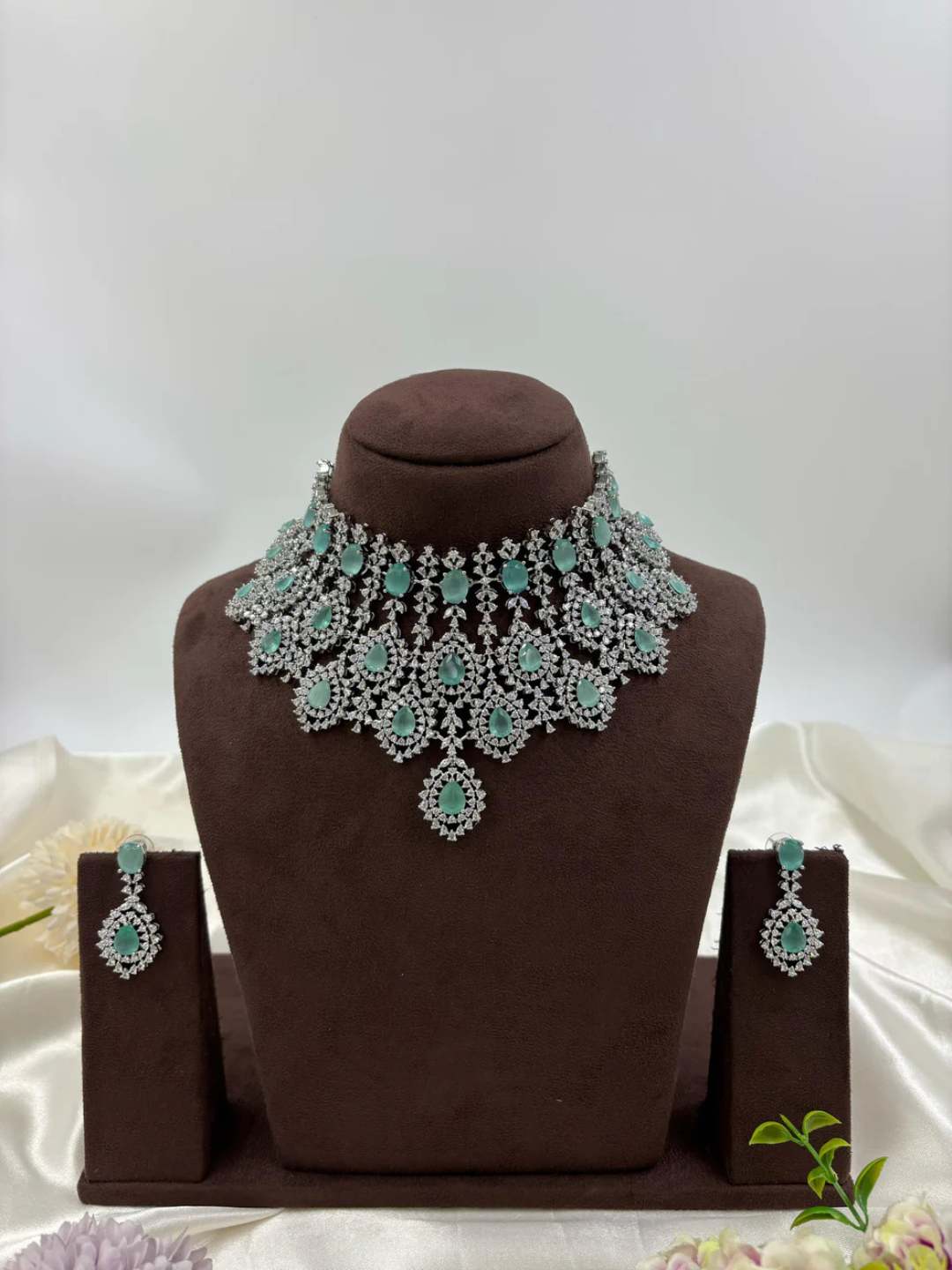 Ishhaara Light Green Esha Cz Choker Necklace Set