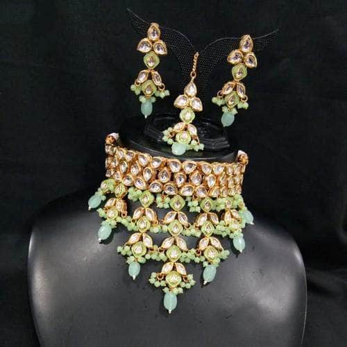 Ishhaara Green Kundan Choker Leaf Tassel Necklace Set