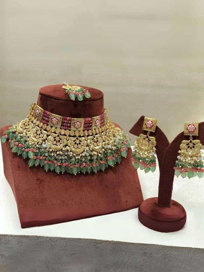 Ishhaara Layered Antique Bridal Set
