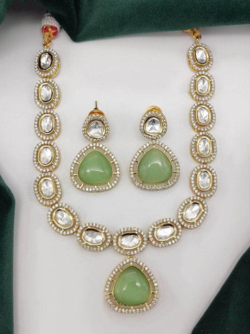 Ishhaara Lustrous Kundan Necklace