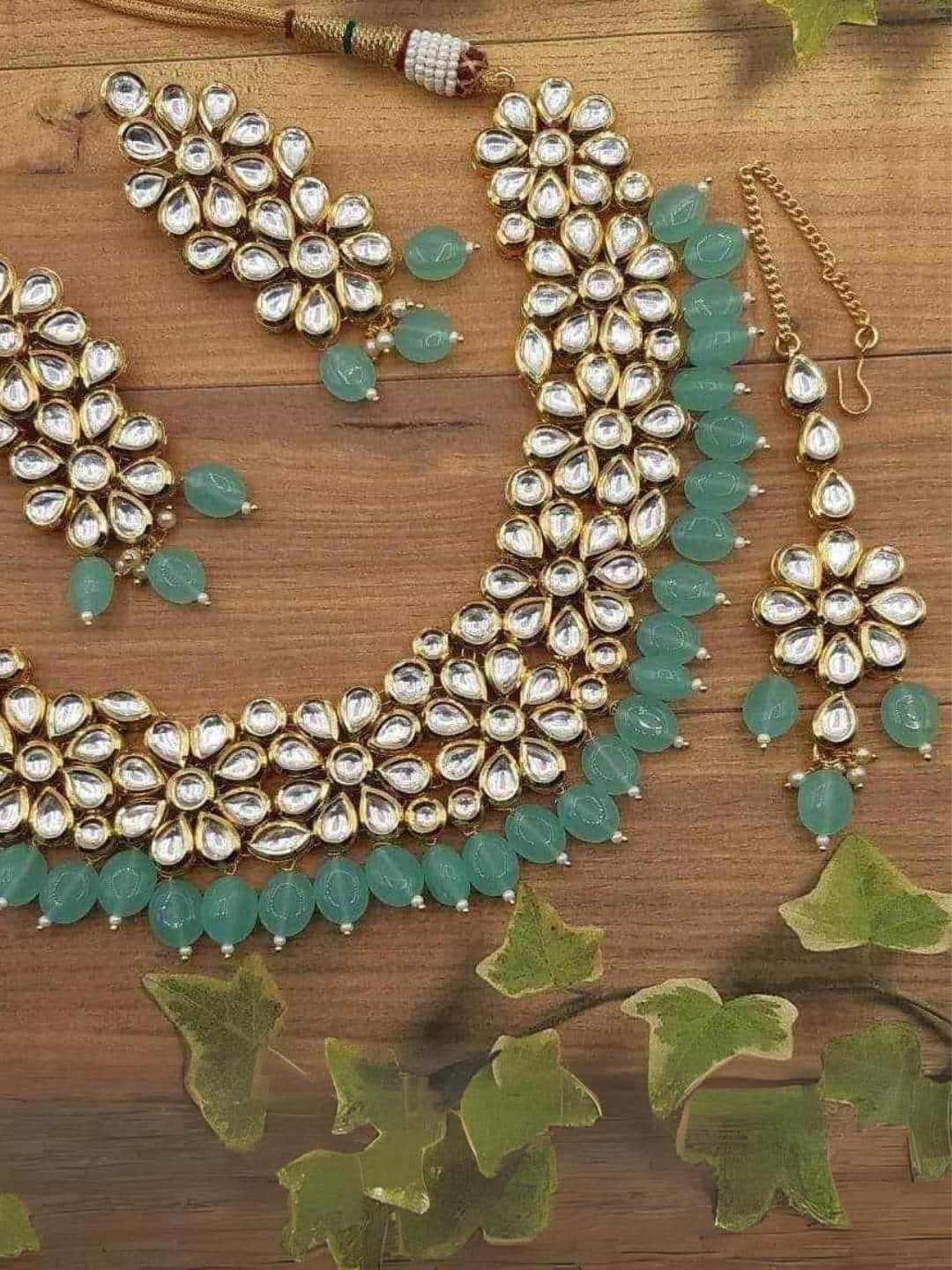 Ishhaara Light Green Simple Kundan Choker with Pearls Necklace Set