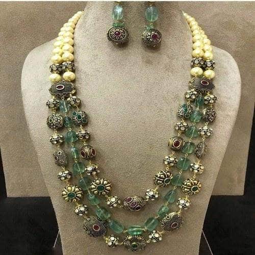 Ishhaara Dark Green Stone Gunmetal Beads Necklace