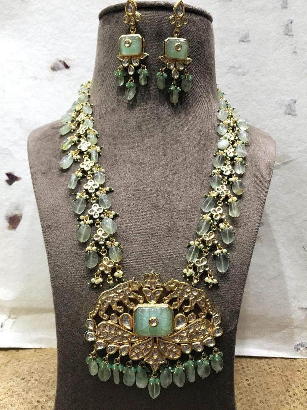 Ishhaara Tiger Motif Kundan Haar