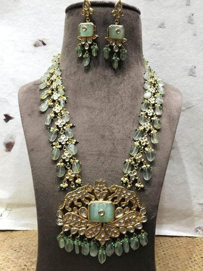 Ishhaara Tiger Motif Kundan Haar