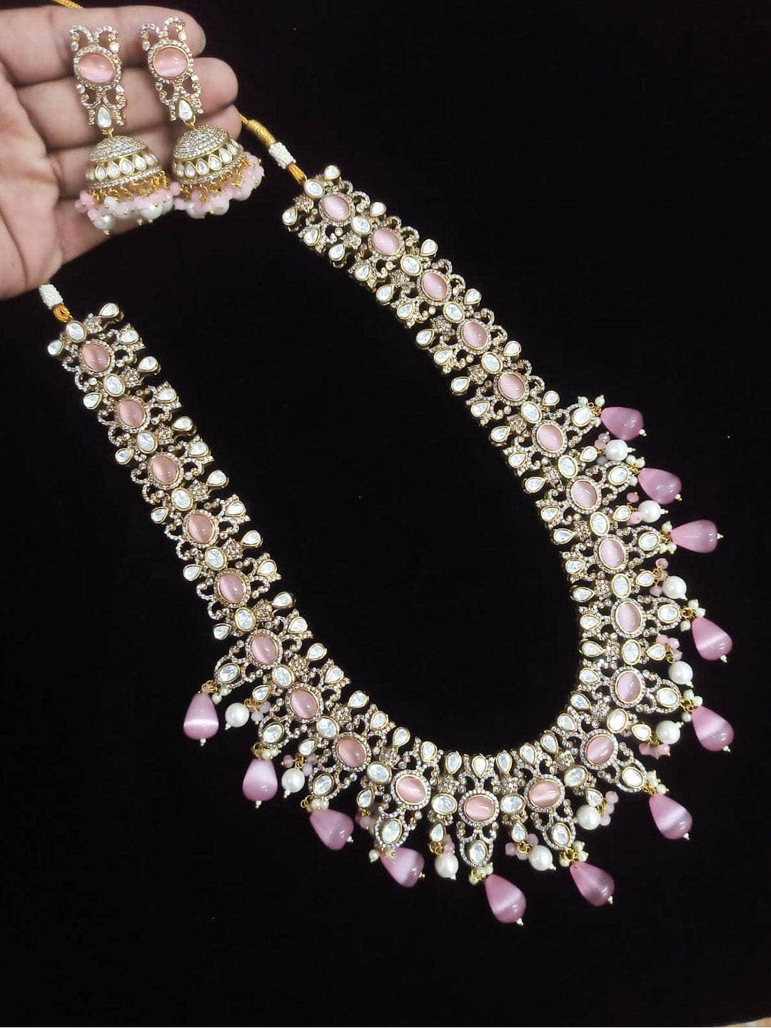 Ishhaara Light Pink Kundan Studded & Beaded Jewelry Set