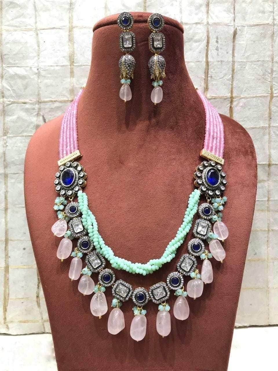 Ishhaara Light Pink Twisted Color Necklace With White Stone