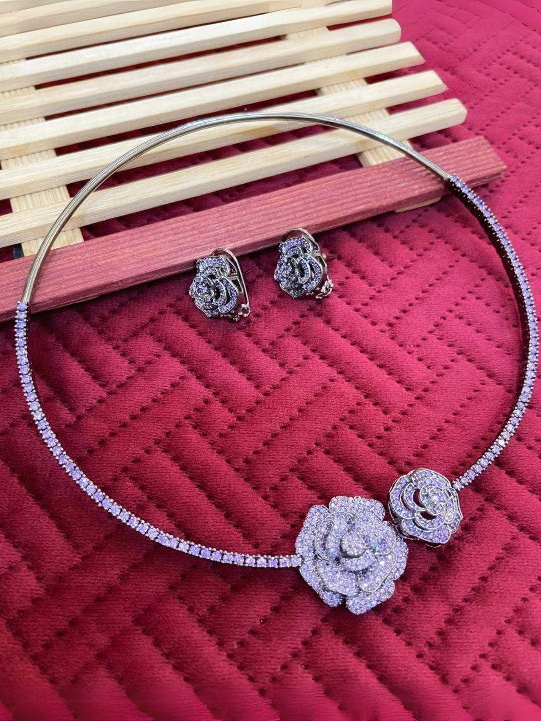 Ishhaara Light Violet Blooming Rose Diamond Hasli Set