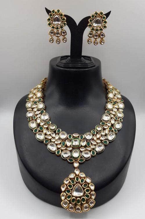 Ishhaara Long Kundan Heavy Set