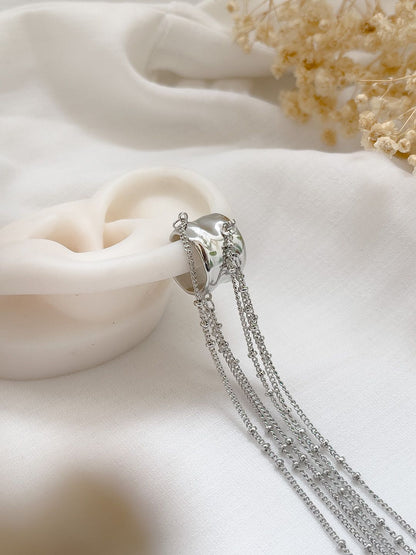 Ishhaara Long Tassel Earcuff