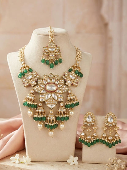 Ishhaara Lotus Shaped Pachi Kundan Bridal Necklace