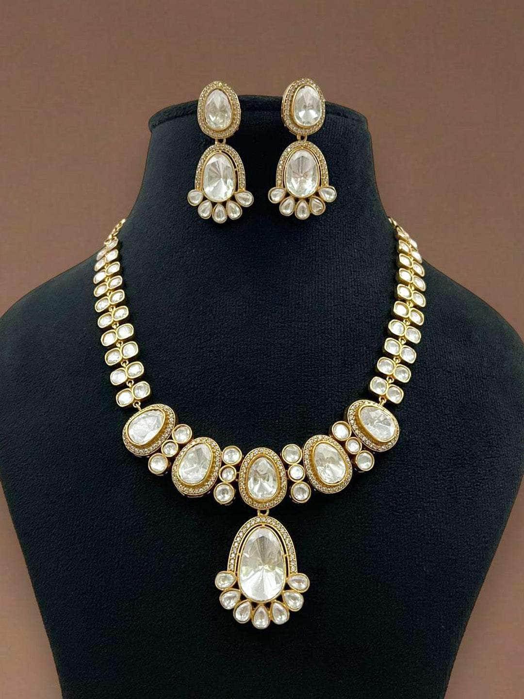 Ishhaara Luxury Floral Kundan Set