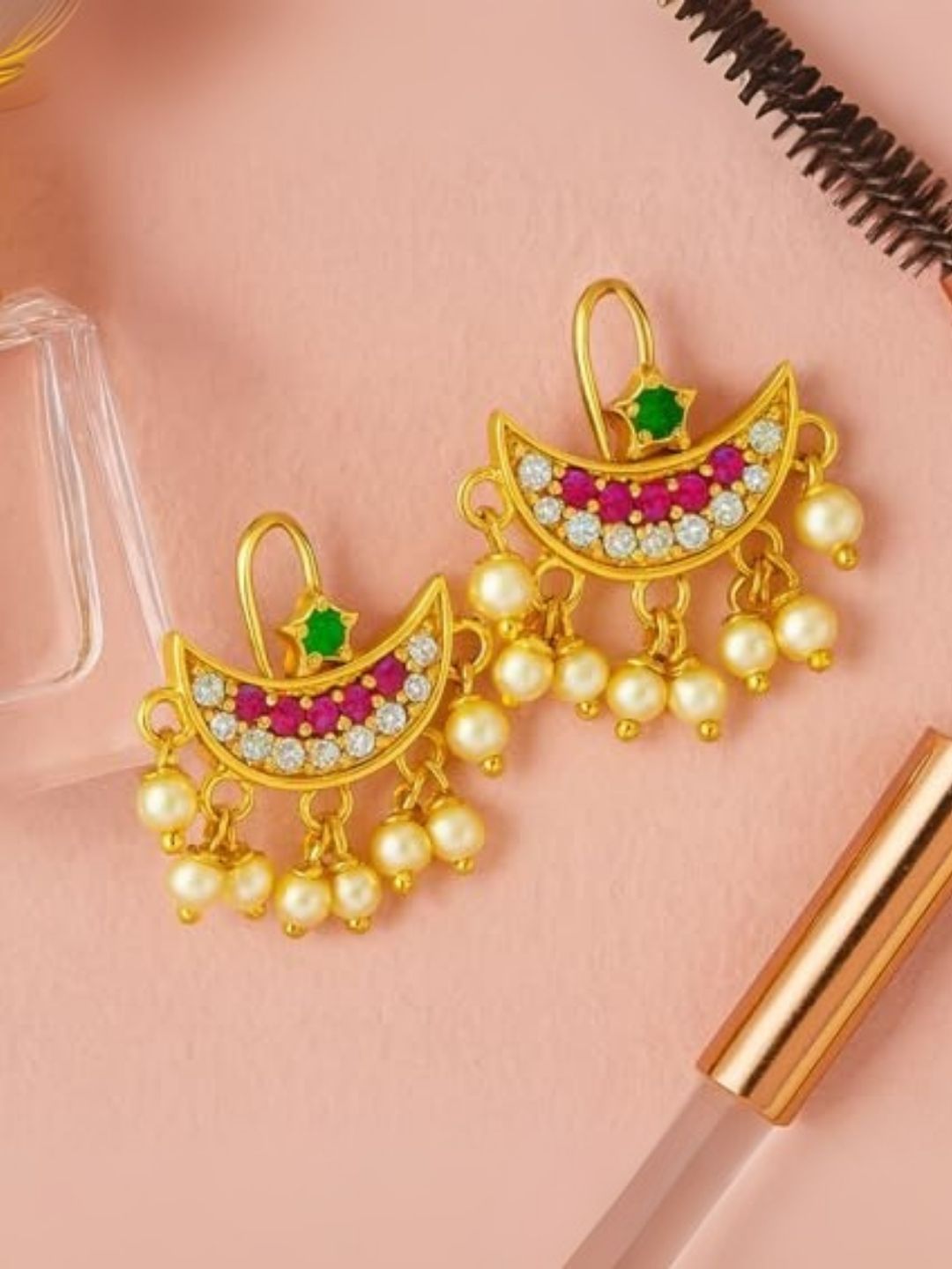 Ishhaara Maharashtrian Traditional Press Bugadi Clip On Earrings