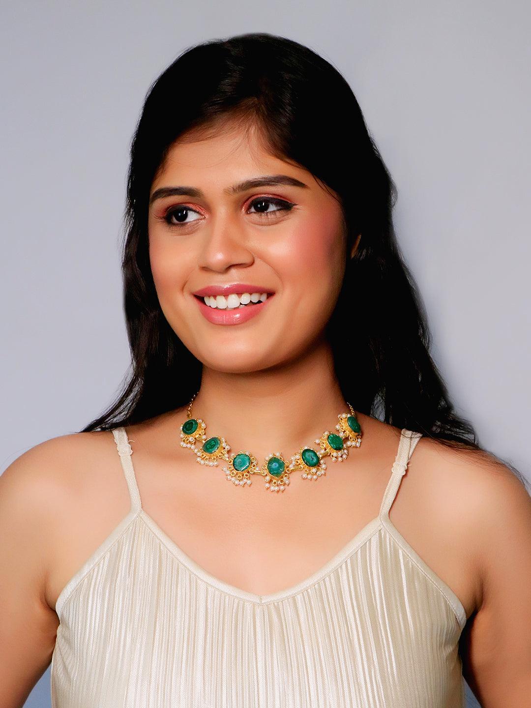 Ishhaara Malachite Choker Green