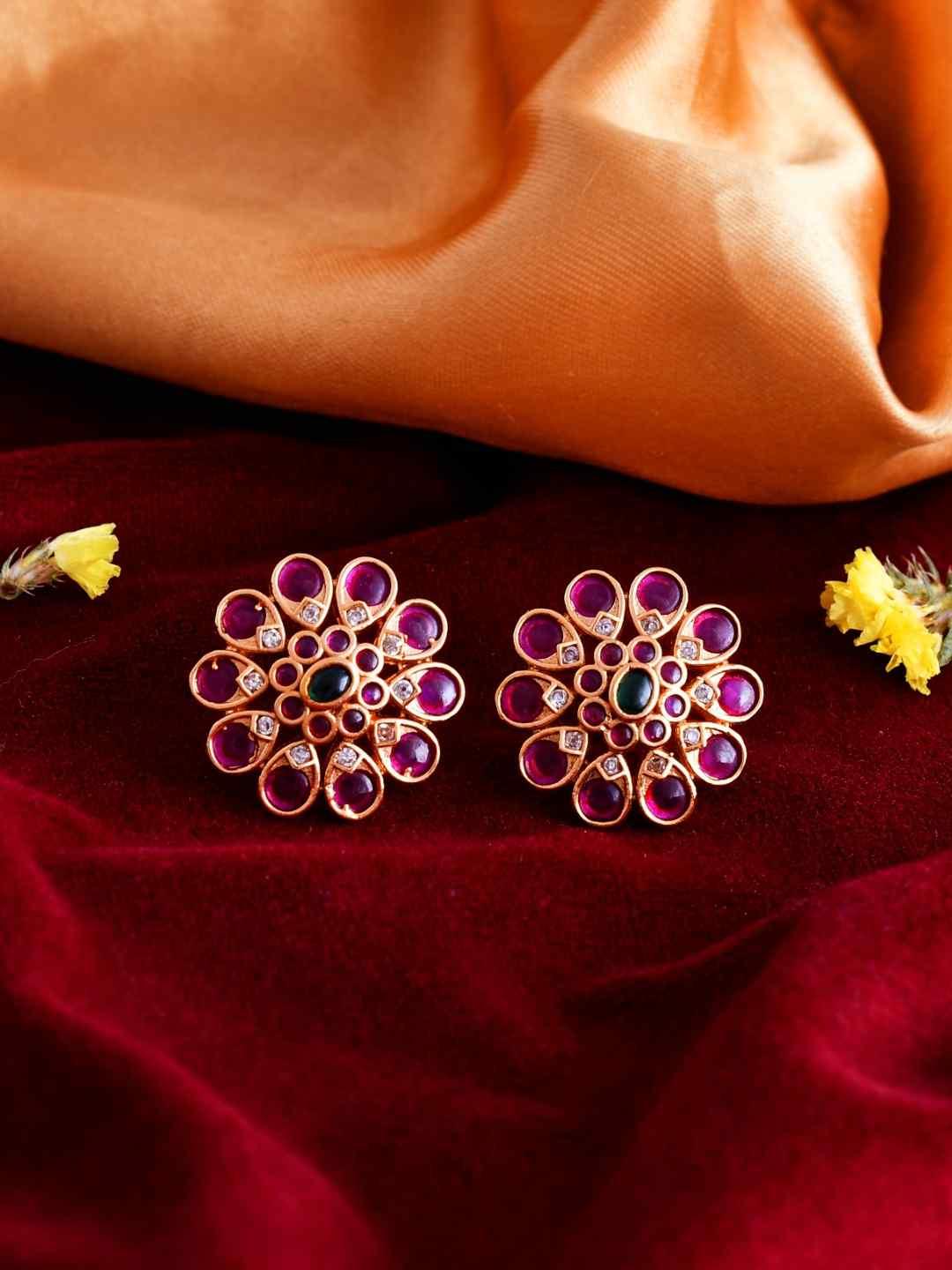 Ishhaara Mandala Studs