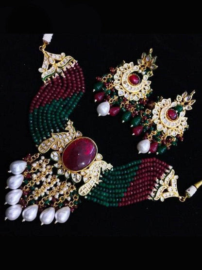 Ishhaara Big Stone Onex Choker And Earring Set