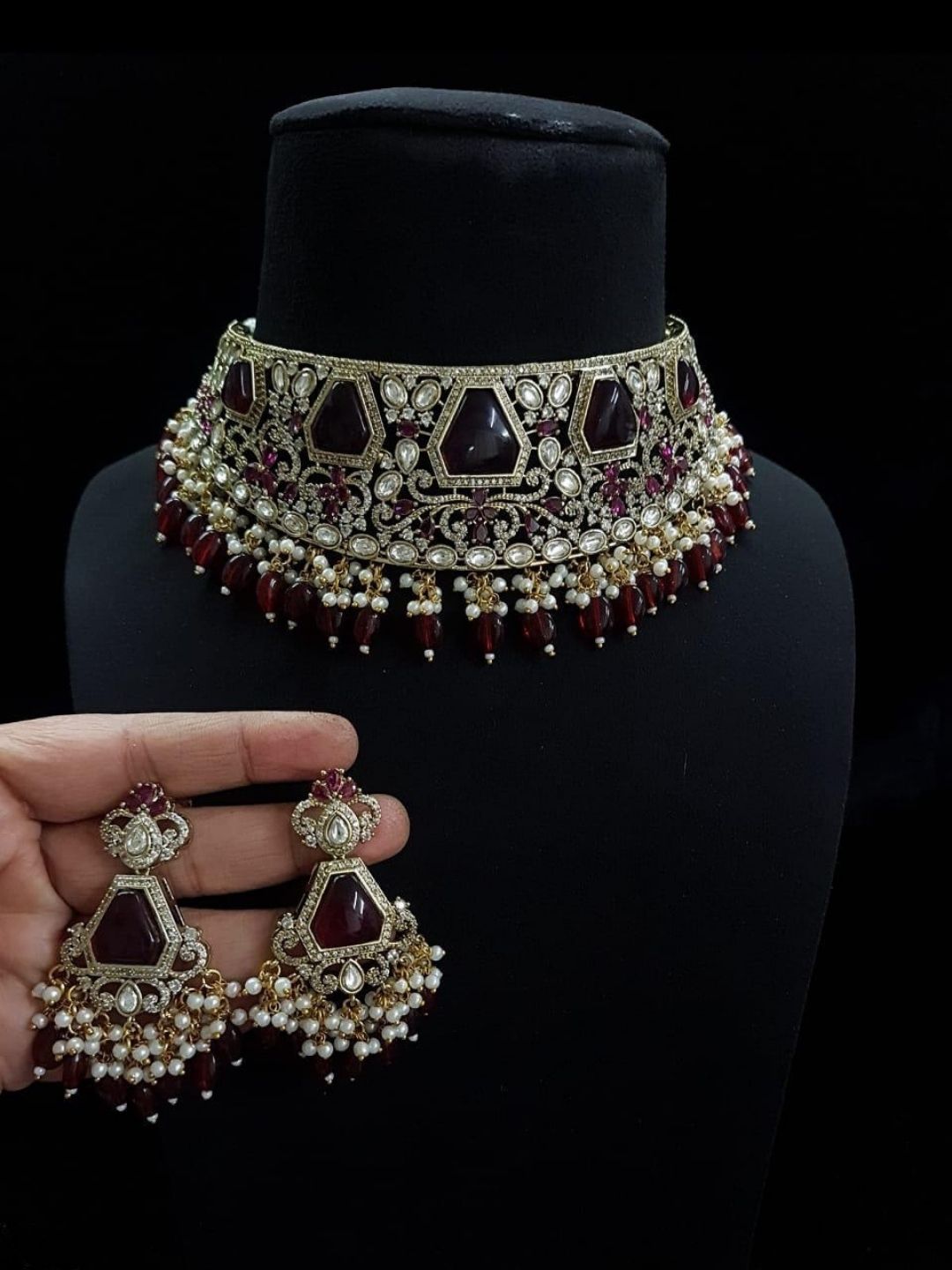 Ishhaara White Dual Tone Uncut Polki Kundan Victorian Necklace