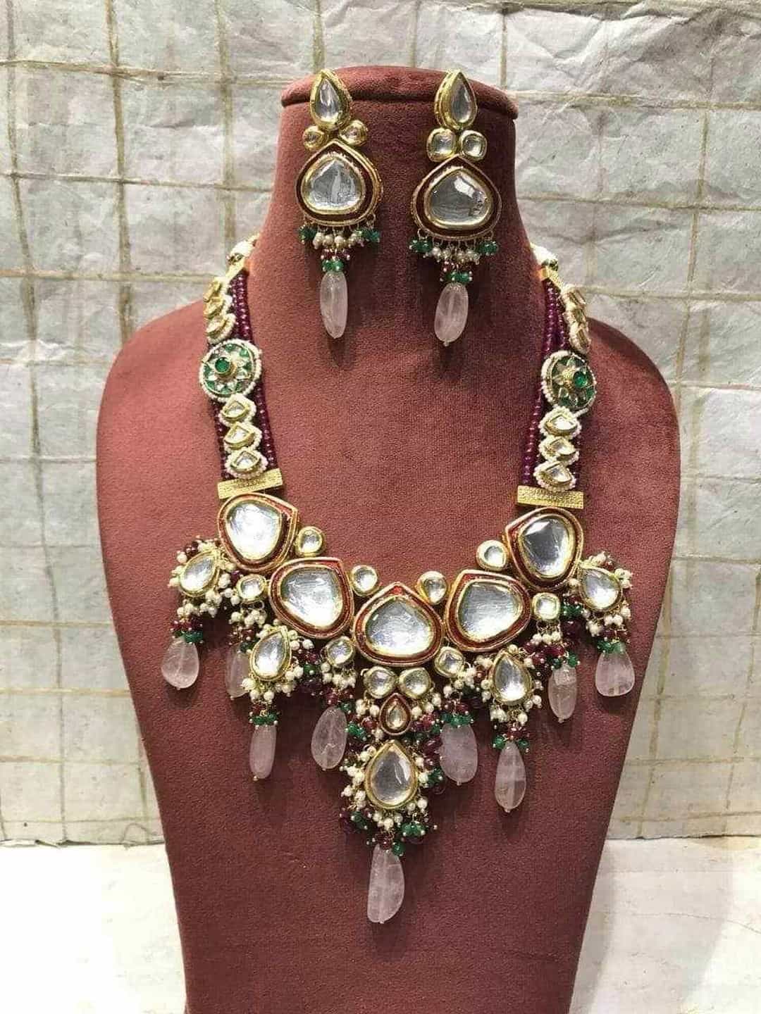 Ishhaara Maroon Five Triangular Kundan Necklace