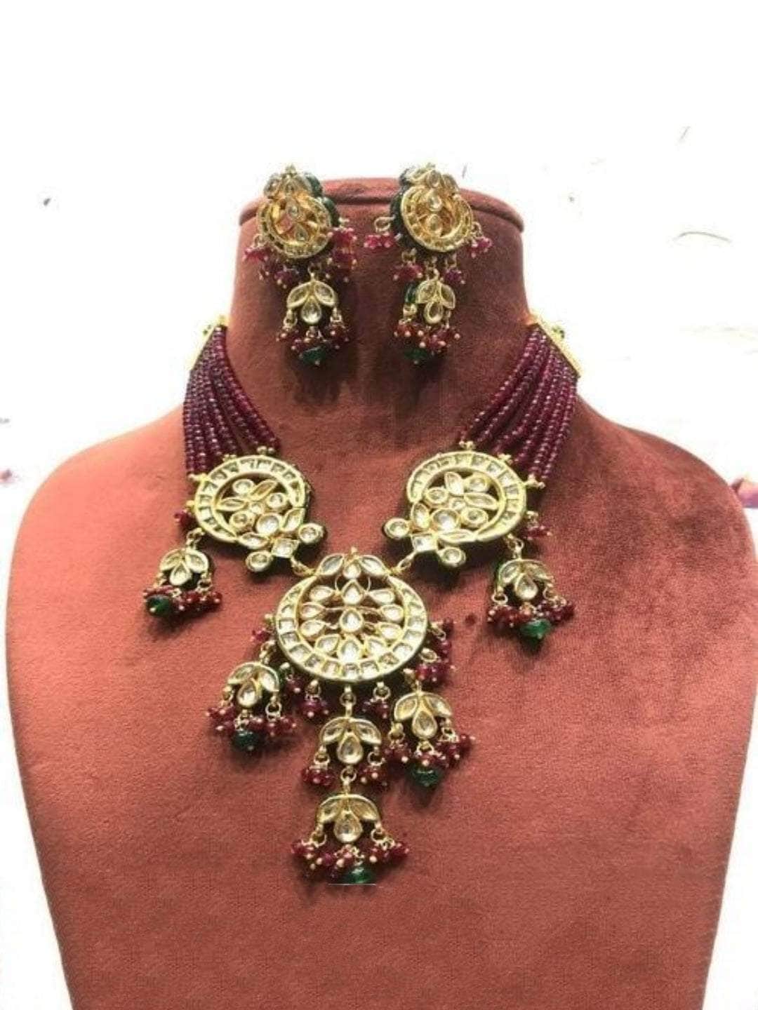 Ishhaara Maroon Kundan 3 Pendant Necklace