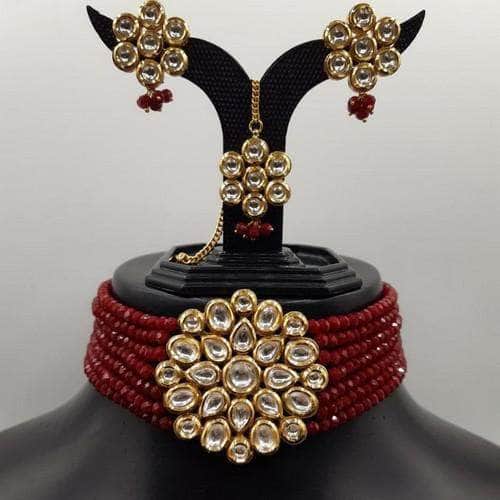 Ishhaara Maroon Round Kundan Patch Choker Necklace Set