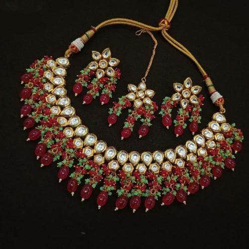 Ishhaara Maroon Simple Kundan Beads Necklace Teeka Set