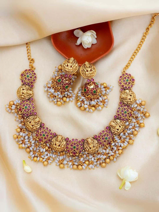 Ishhaara Matte Finish Green Kemp Lakshi Choker