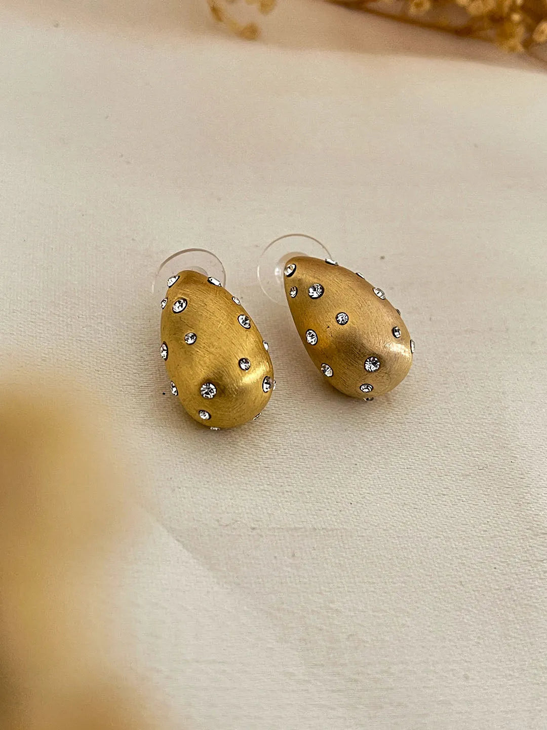 Ishhaara Matte Stone Drop Studs