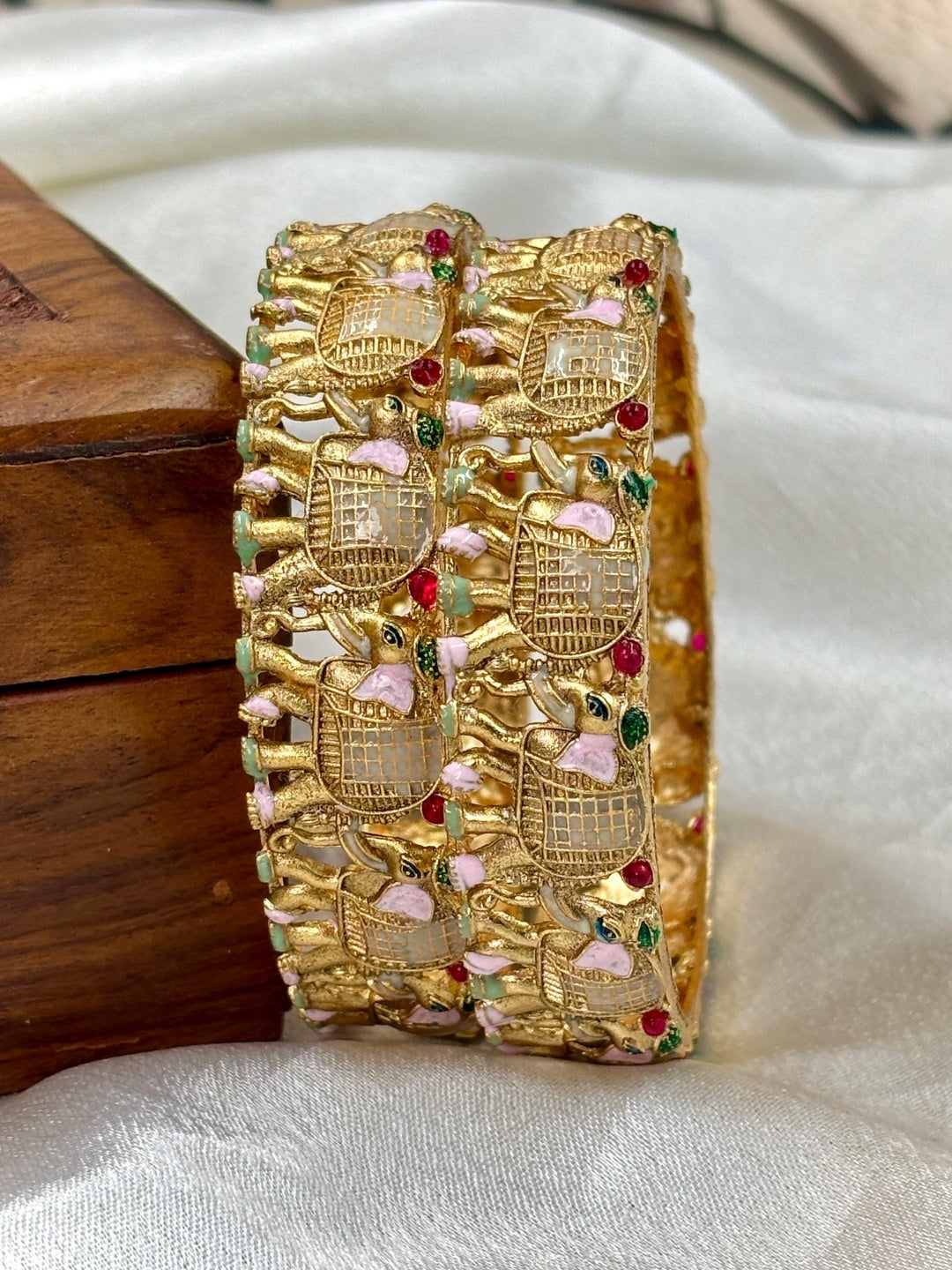Ishhaara Meenakari Kundan Bangle — handcrafted Indian jewellery
