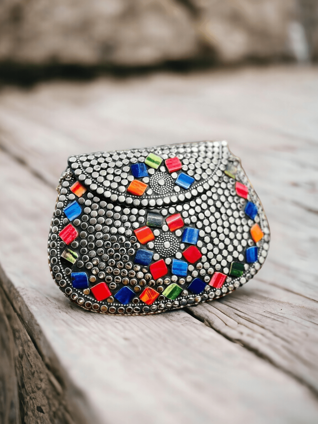 Ishhaara Metal Clutch With Multi Detailing