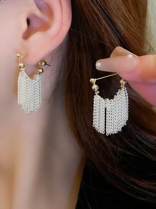 Ishhaara Mini Chain Tassel Earring