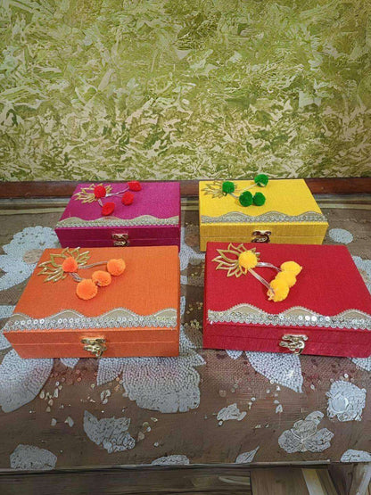 Ishhaara Mini Trunk Box