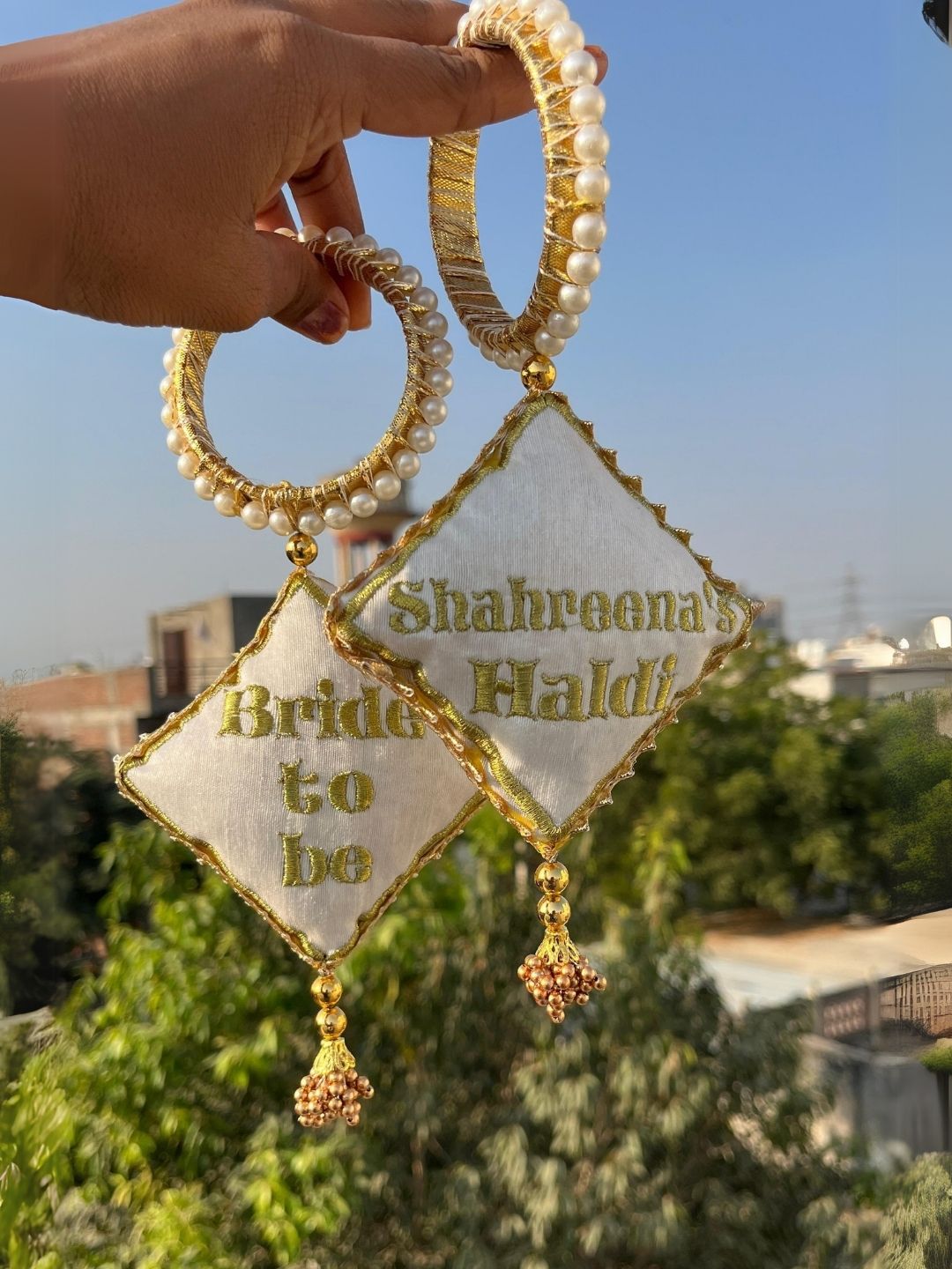 Buy Minimal Haldi Bangle Kaleera Online - Ishhaara