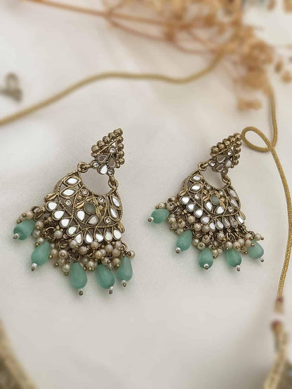 Ishhaara Mirrored Necklace Set In Mint Green