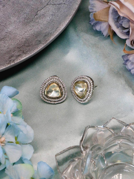 Ishhaara Moissanite Ad Stud Silver