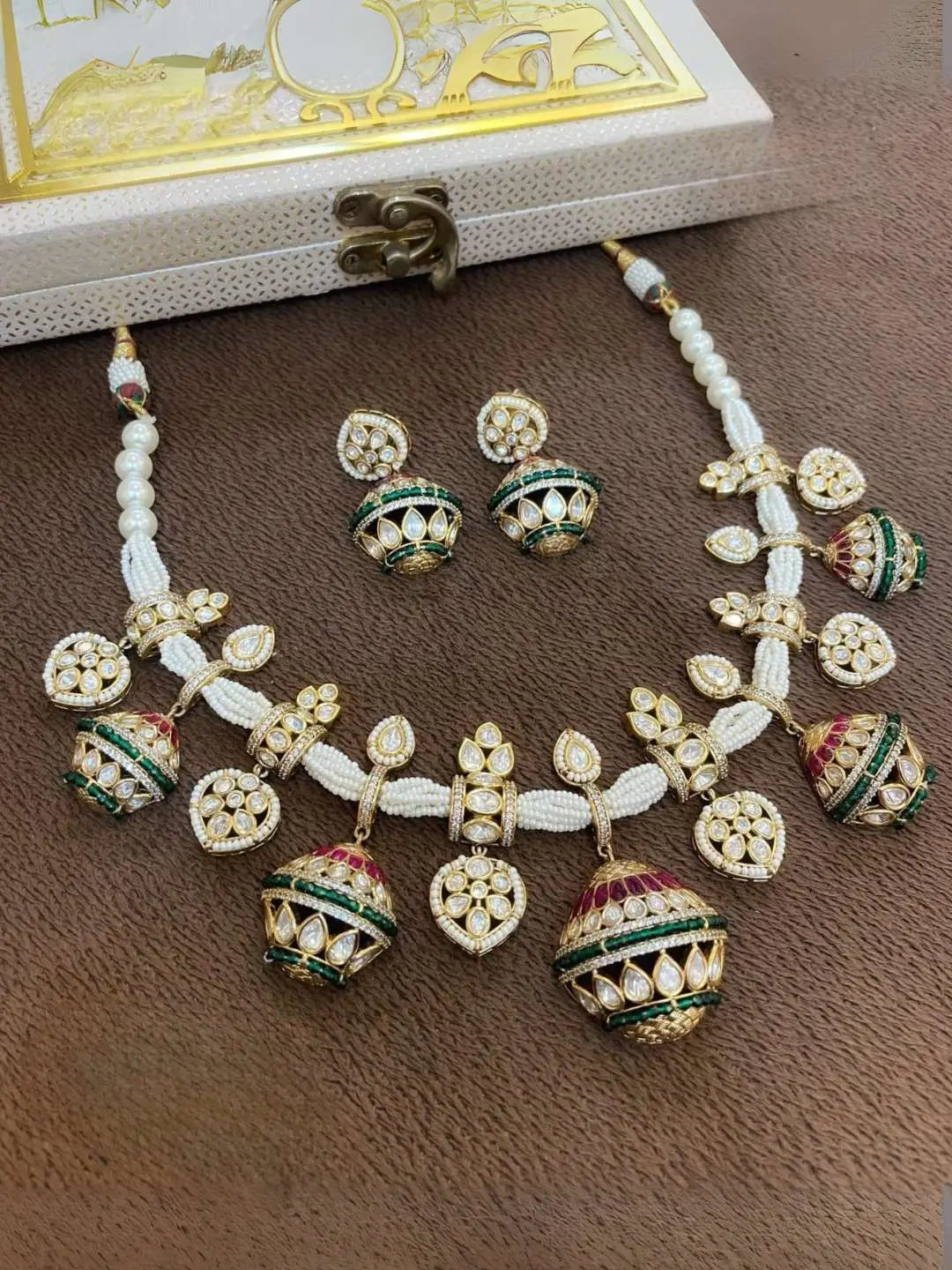 Ishhaara Moissanite Green Kundan Hasli Necklace Set