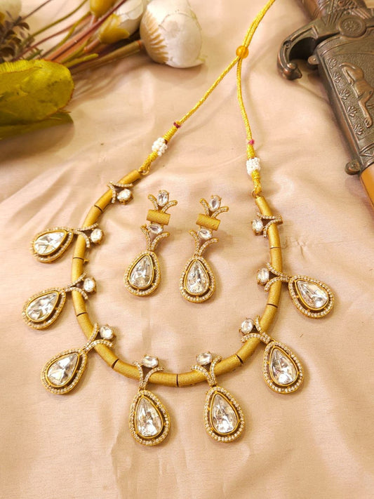 Ishhaara Moissanite Polki Hasli Necklace Set