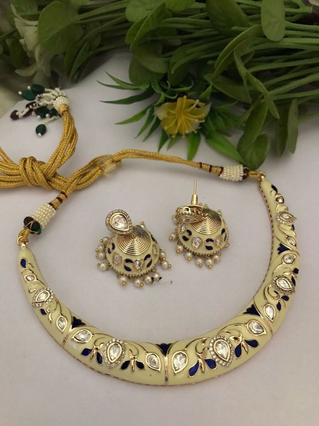 Ishhaara Moissanite Polki Hasli With Jhumka Earrings