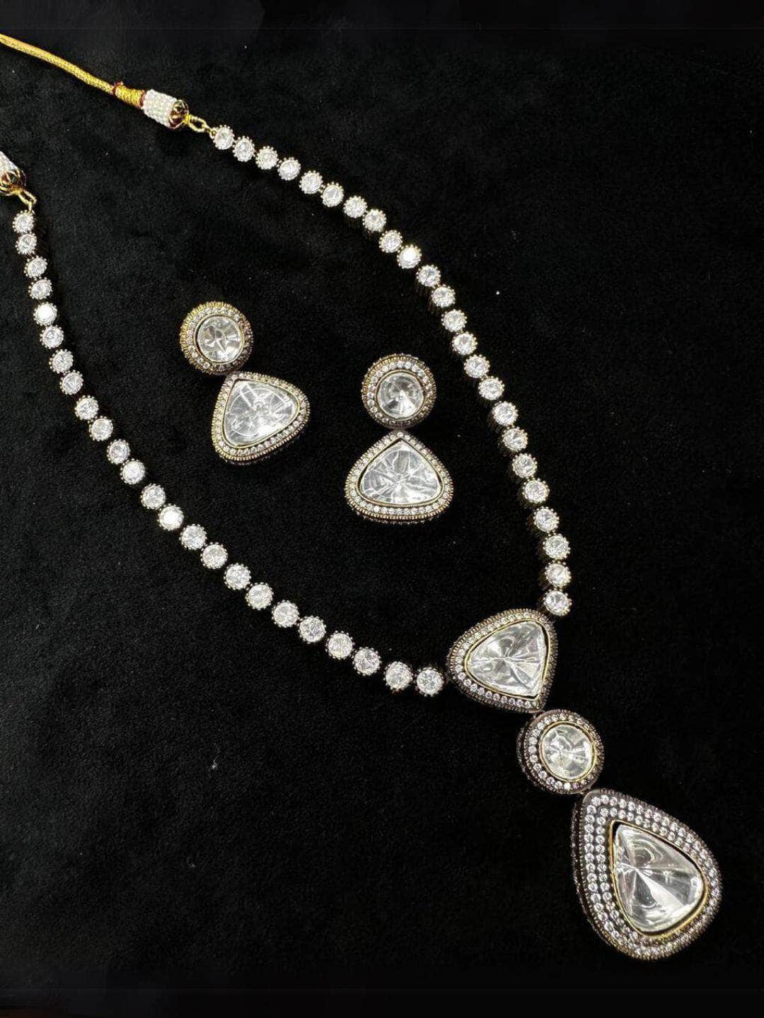 Ishhaara Moissanite Stones Necklace With Earrings