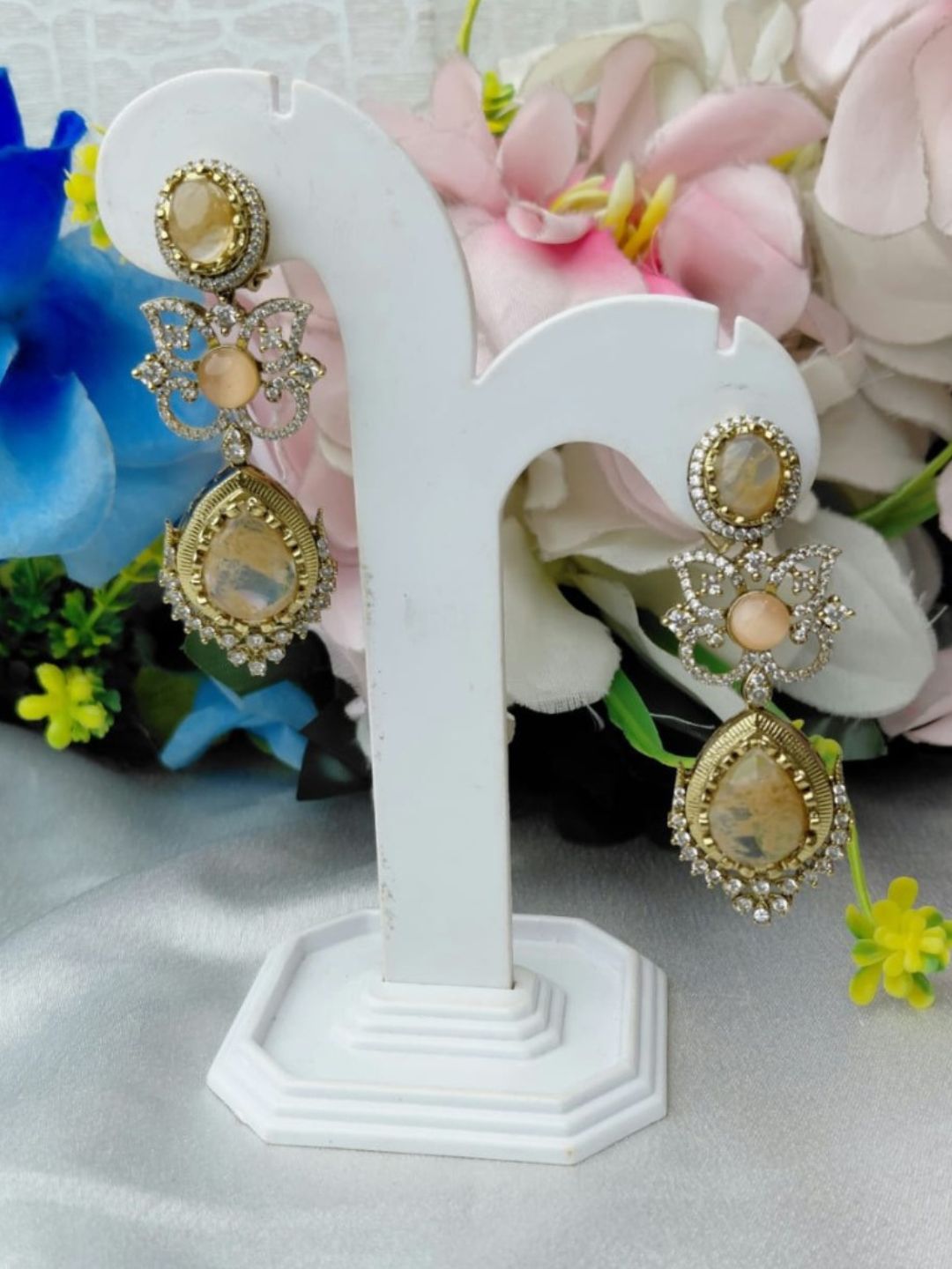Ishhaara Moonlit Elegance Earrings