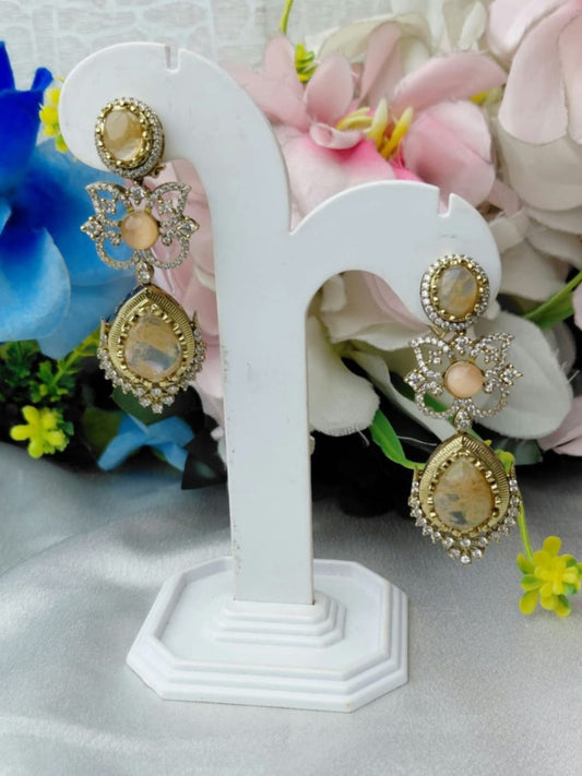 Ishhaara Moonlit Elegance Earrings