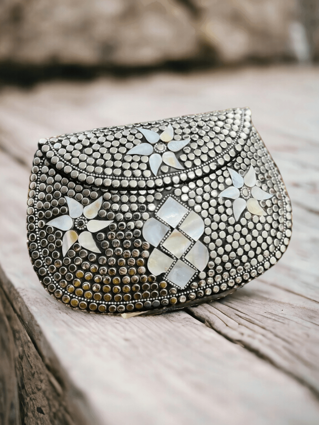 Ishhaara Mosaic Handmade Ethnic Clutch