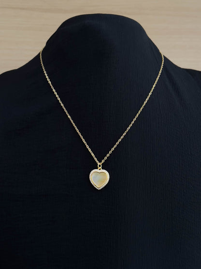 Ishhaara Mother Of Pearl Heart Necklace