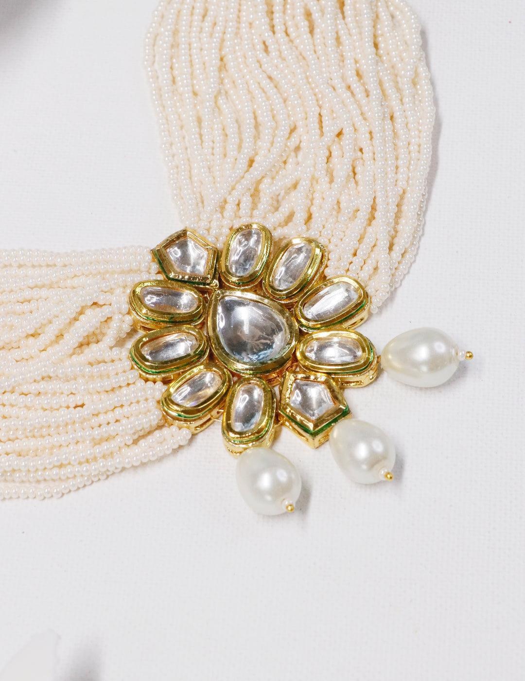 Ishhaara Moti Kundan Choker Small