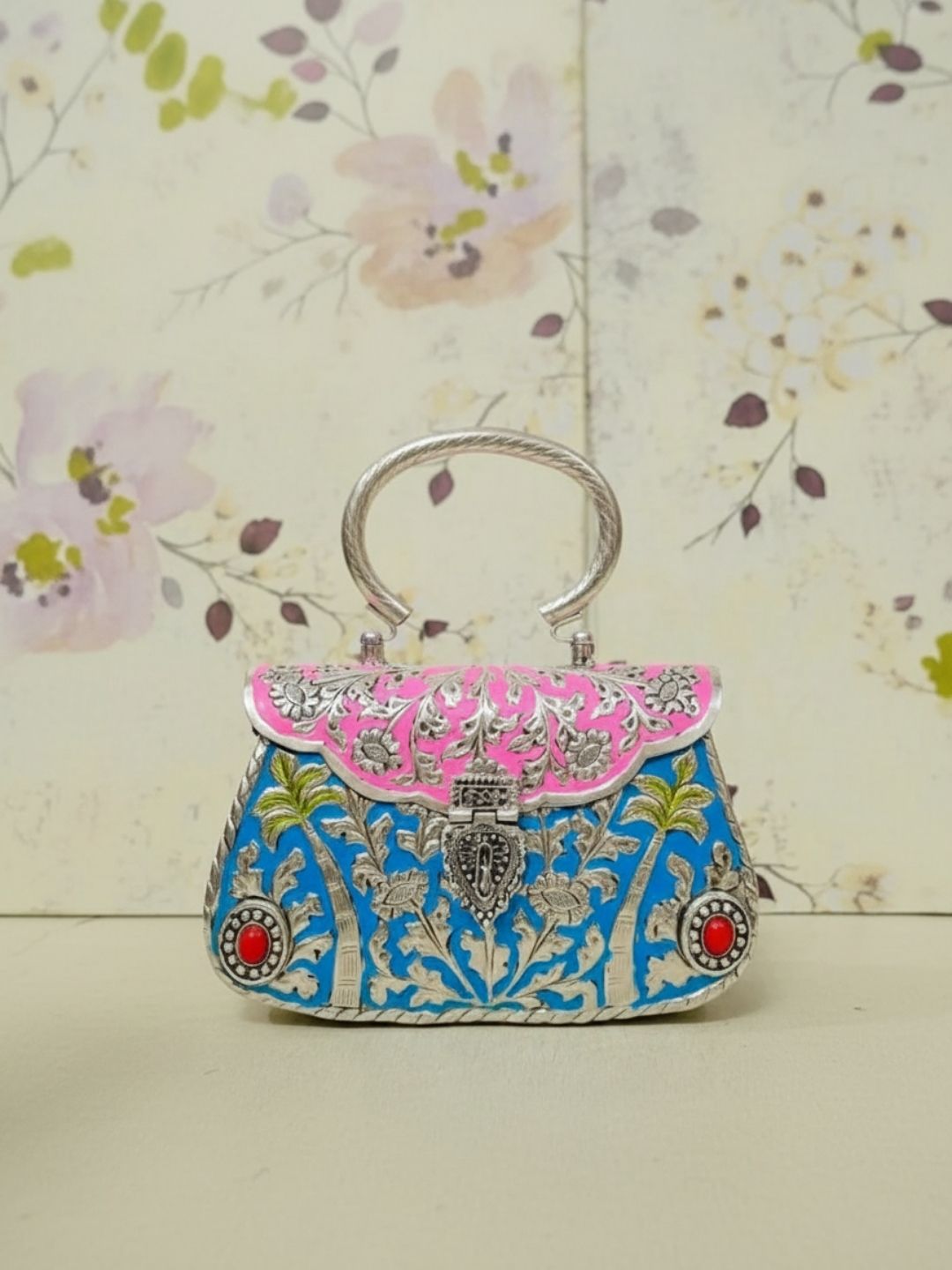 Ishhaara Multi Colored Vintage Styled Metal Clutch