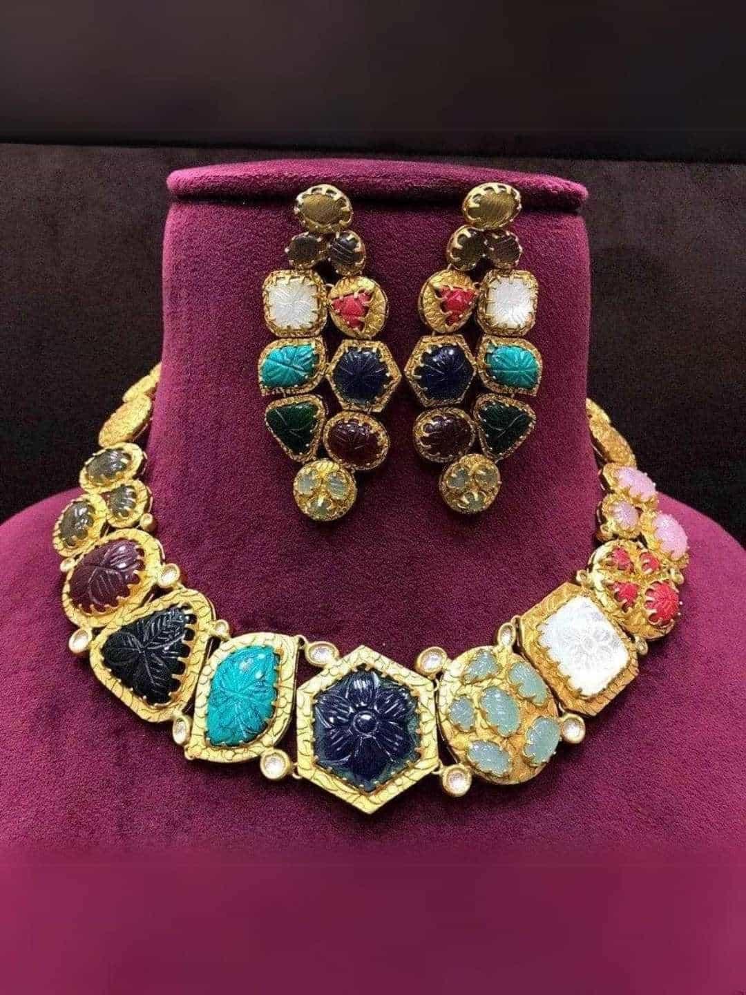 Ishhaara Multi Stone Cocktail Choker Set