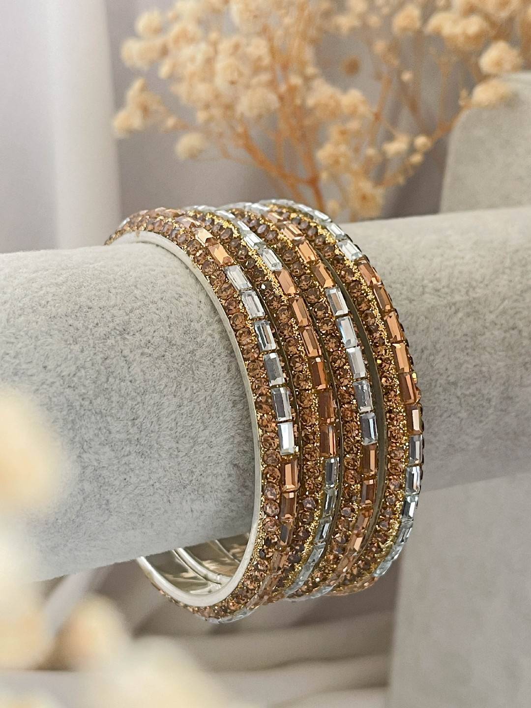 Ishhaara Multicolor Regal Grace Bangles