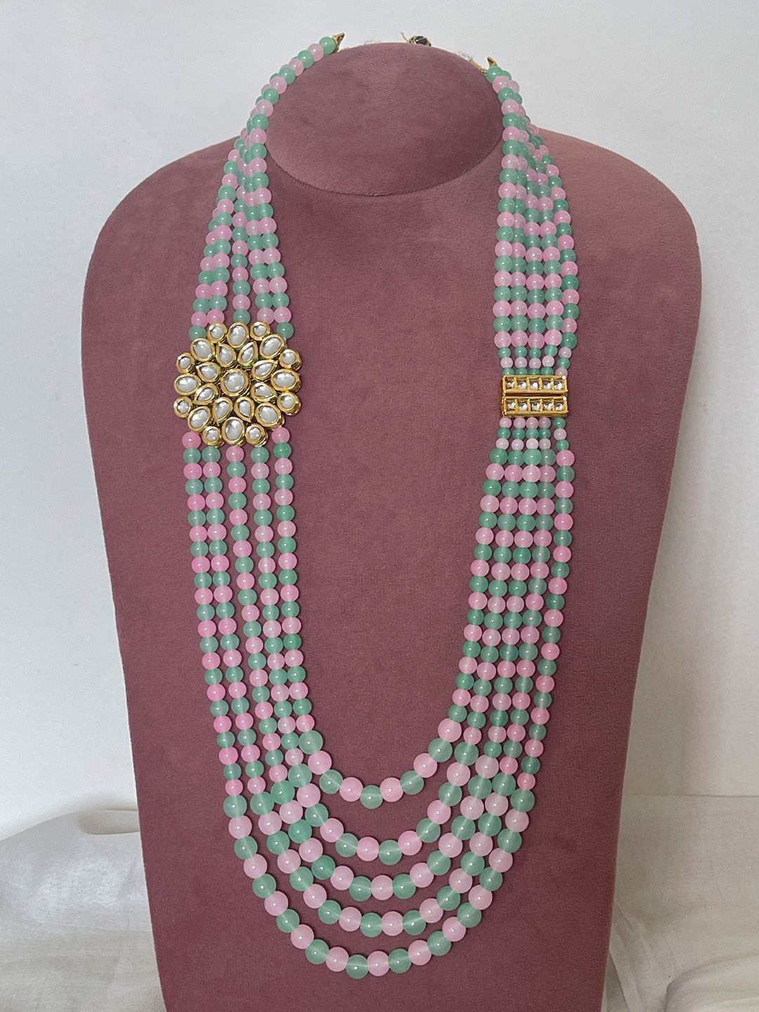 Ishhaara Multicolor Side Brooch Pearl Necklace